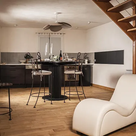 Superbe Loveroom Avec Balneo Dolce Notte 아파트 Carbonne