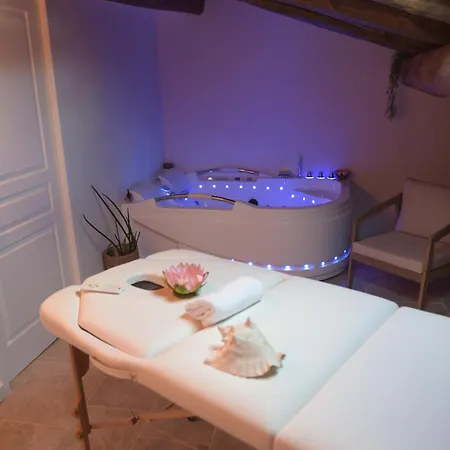 Superbe Loveroom Avec Balnéo Dolce Notte Appartement